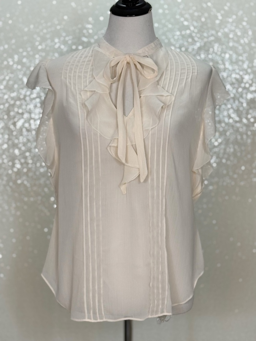 Lauren Ralph Lauren Blouse Large Cream Ivory Ruffle Tie Neck Flowy Chiffon Top